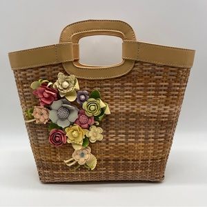 Ann Taylor Loft Straw Handbag Tote Raised Flowers Beach Travel Vacation